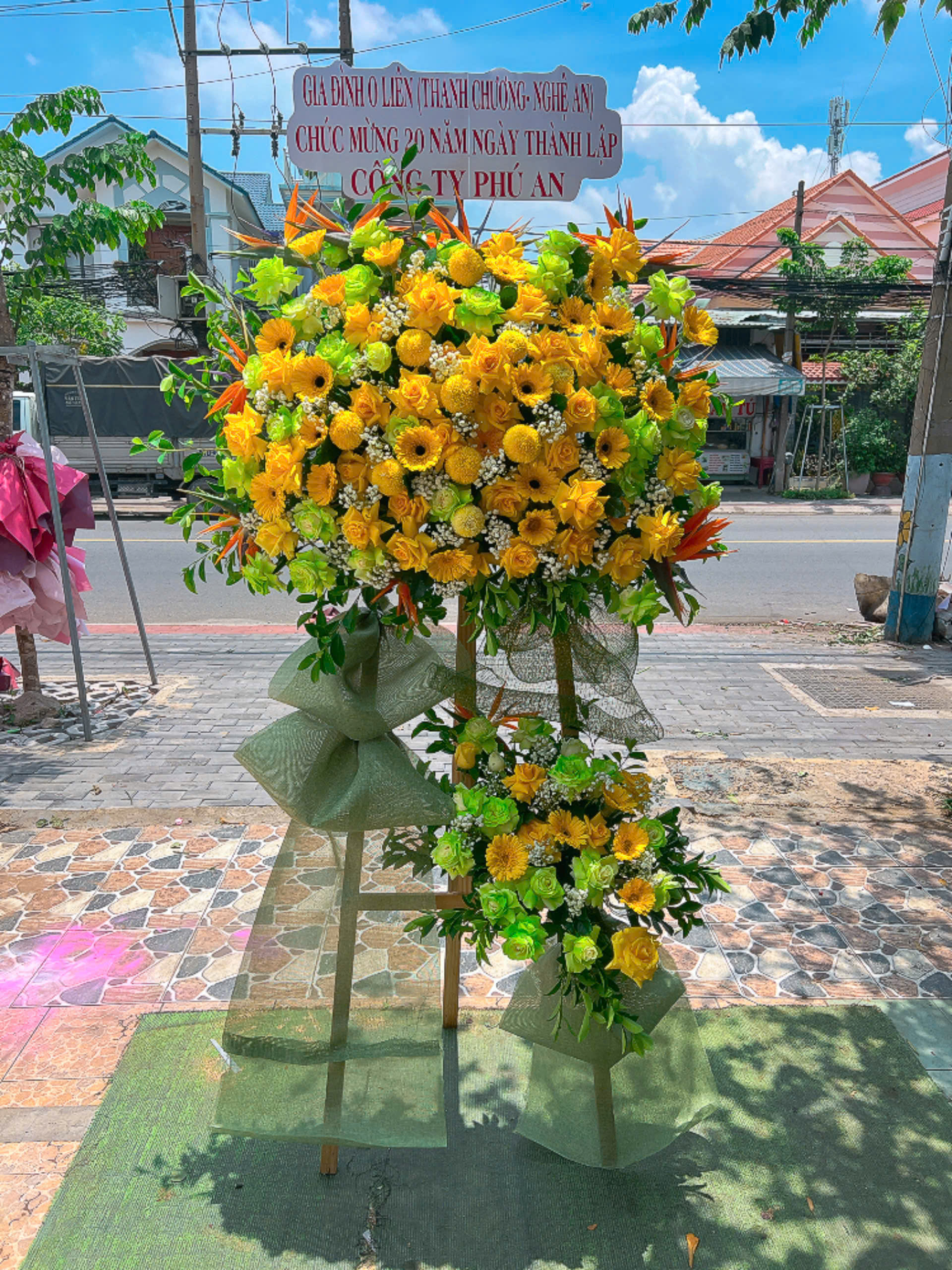 Lẵng hoa chúc mừng Cát Tường 014
